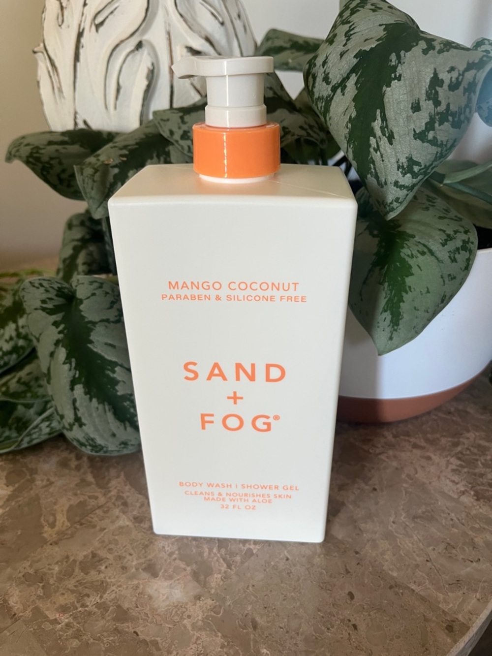 Sand & Fog Mango Coconut Body Wash / Shower Gel ~ 32 Oz NEW